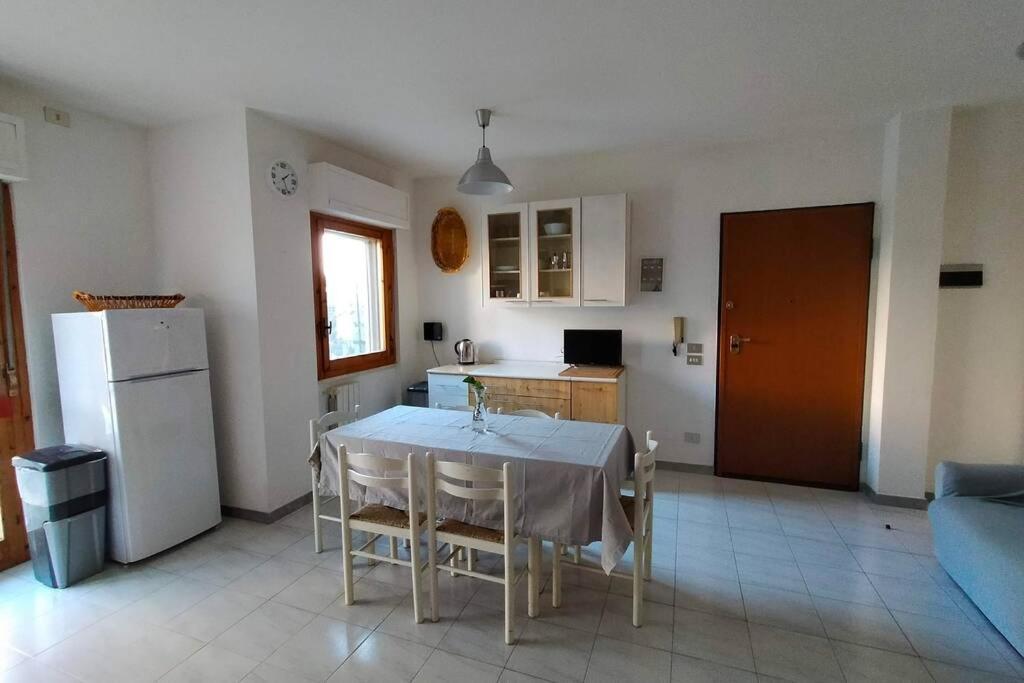 Apartment In Sardinia Decimomannu Bagian luar foto