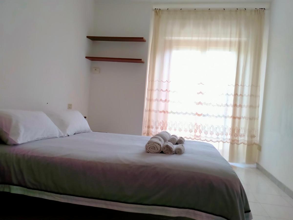 Apartment In Sardinia Decimomannu Bagian luar foto
