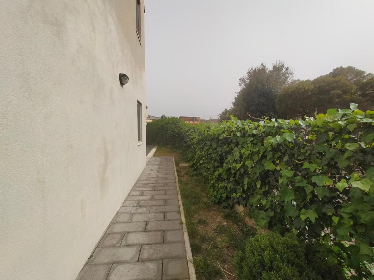 Apartment In Sardinia Decimomannu Bagian luar foto
