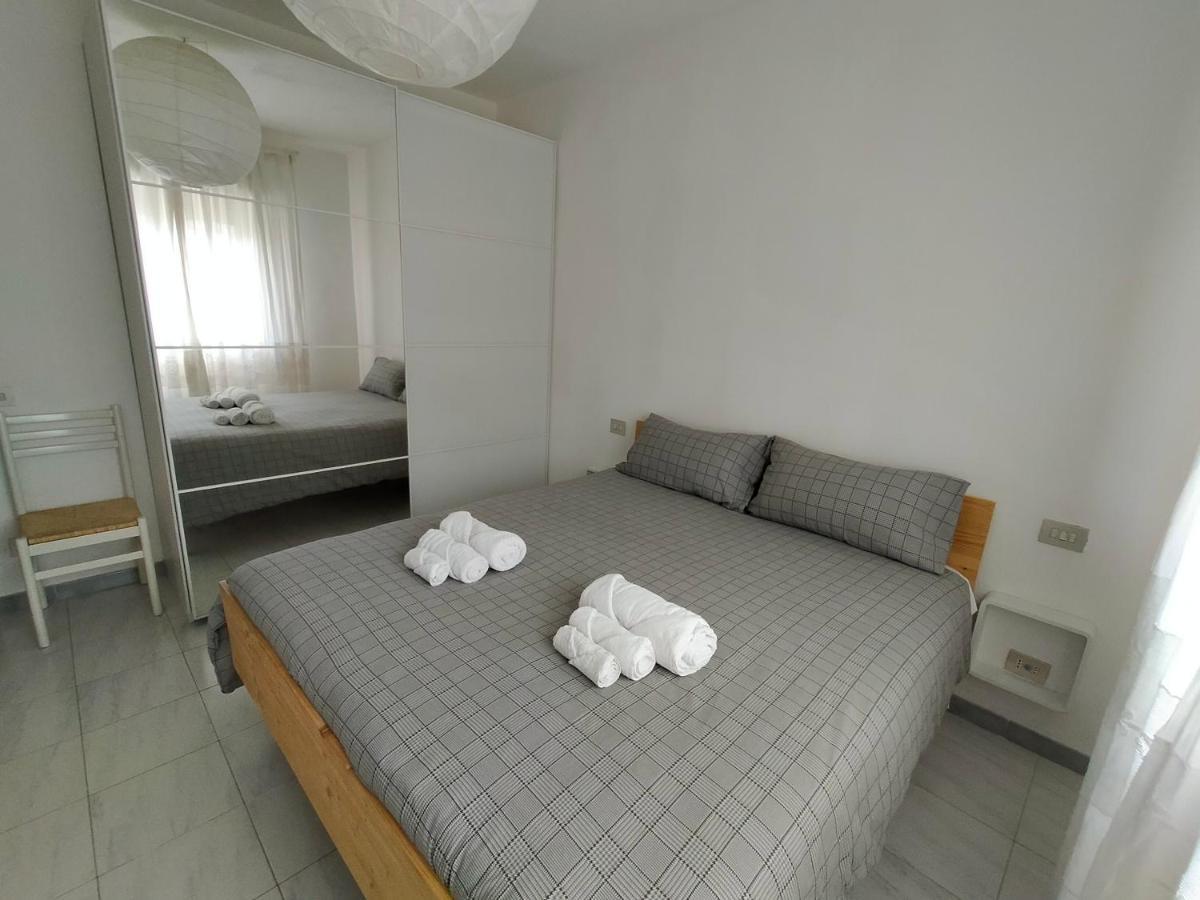 Apartment In Sardinia Decimomannu Bagian luar foto