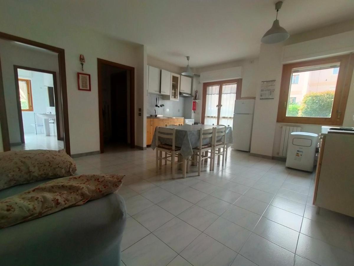Apartment In Sardinia Decimomannu Bagian luar foto