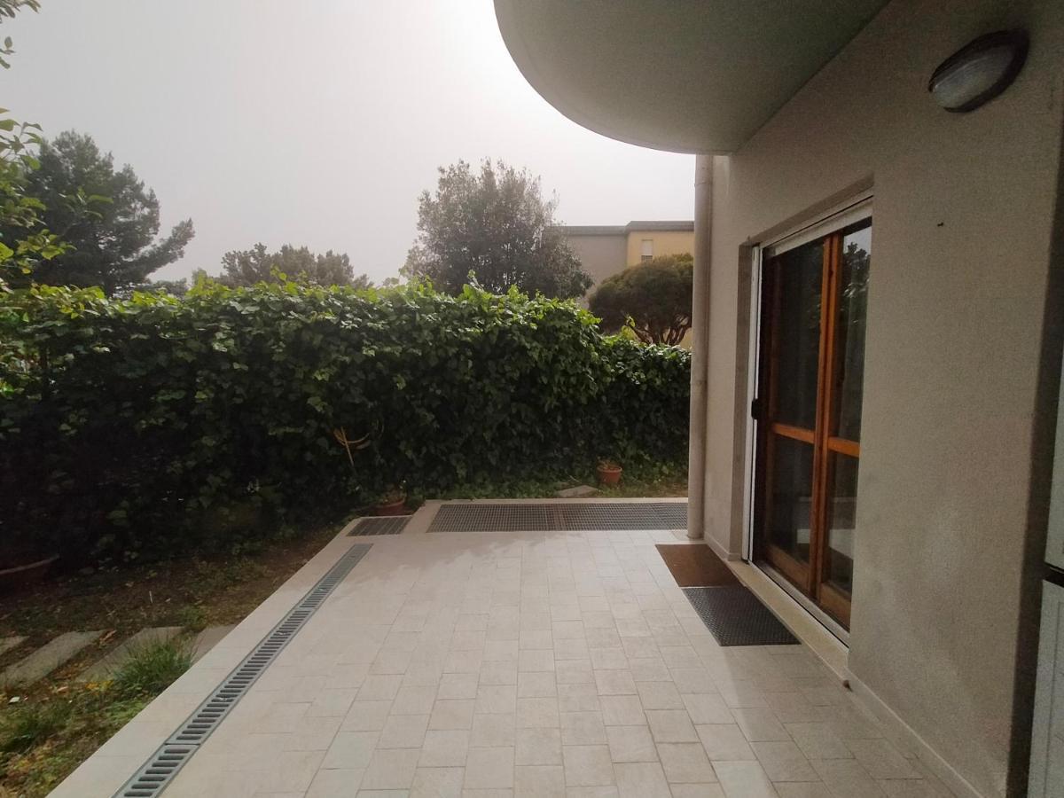 Apartment In Sardinia Decimomannu Bagian luar foto